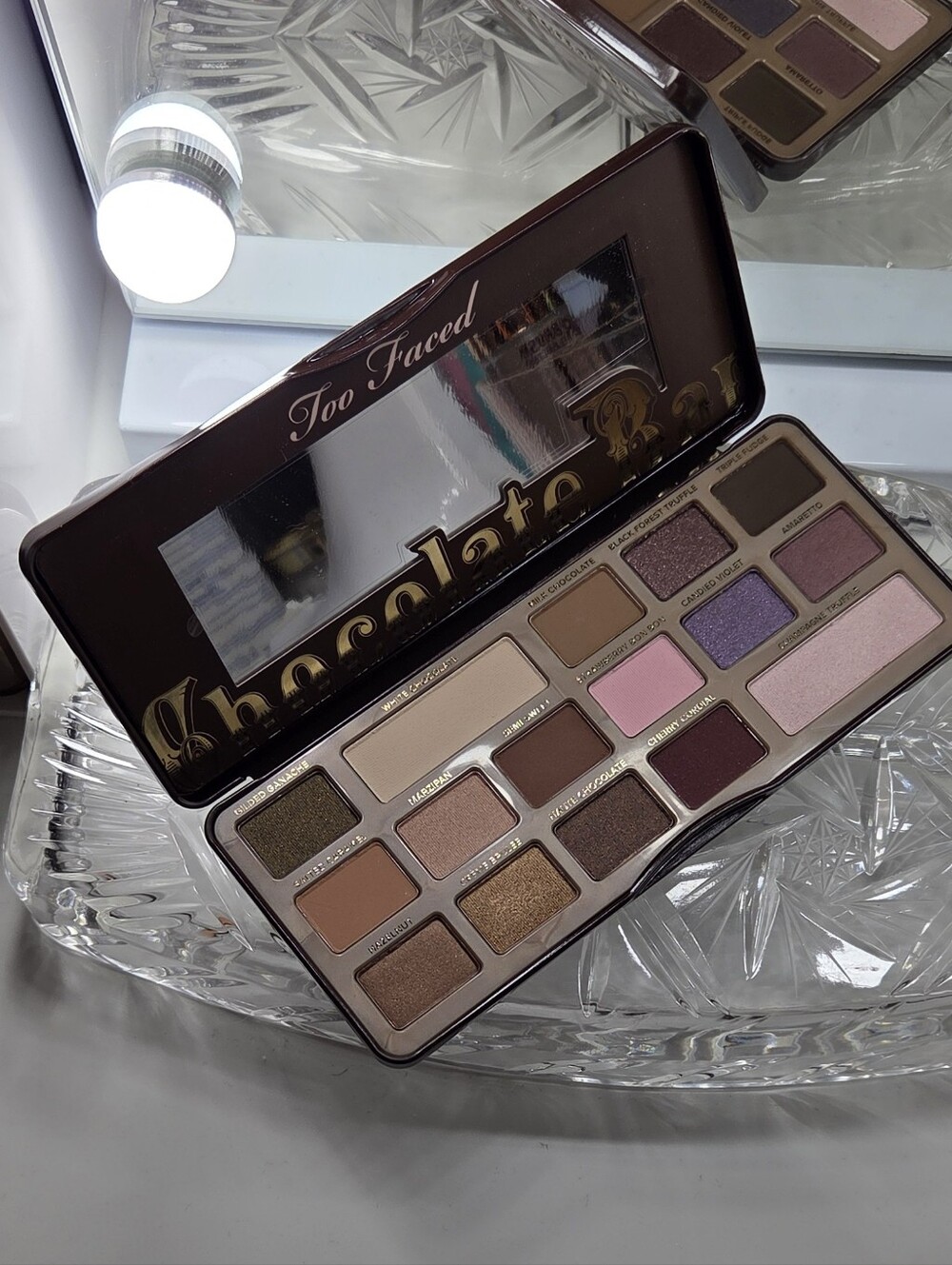 Too Faced Chocolate Bar Palette New Without Box - Picture 3 of 3